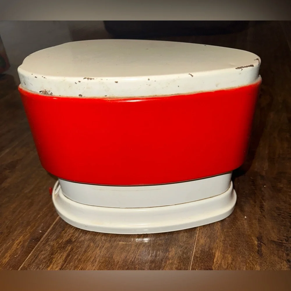 Vintage Aldeco Weight Scale Red & White